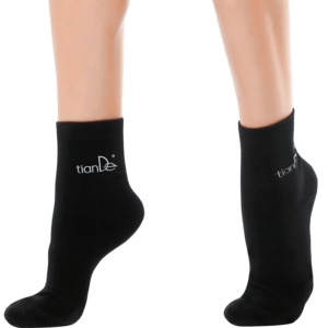 Cotton socks with spotted tourmaline